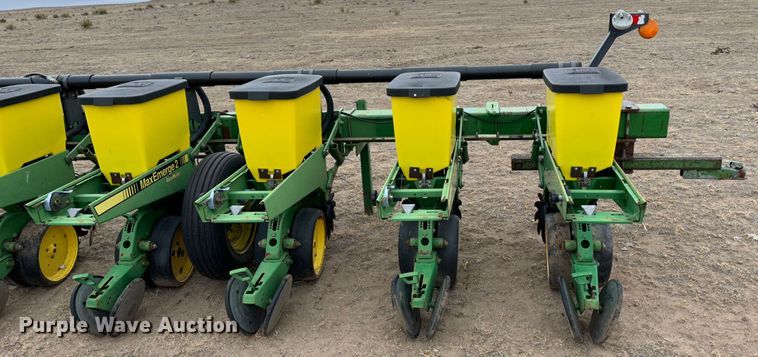 image for item MJ9254 John Deere 7300  planter