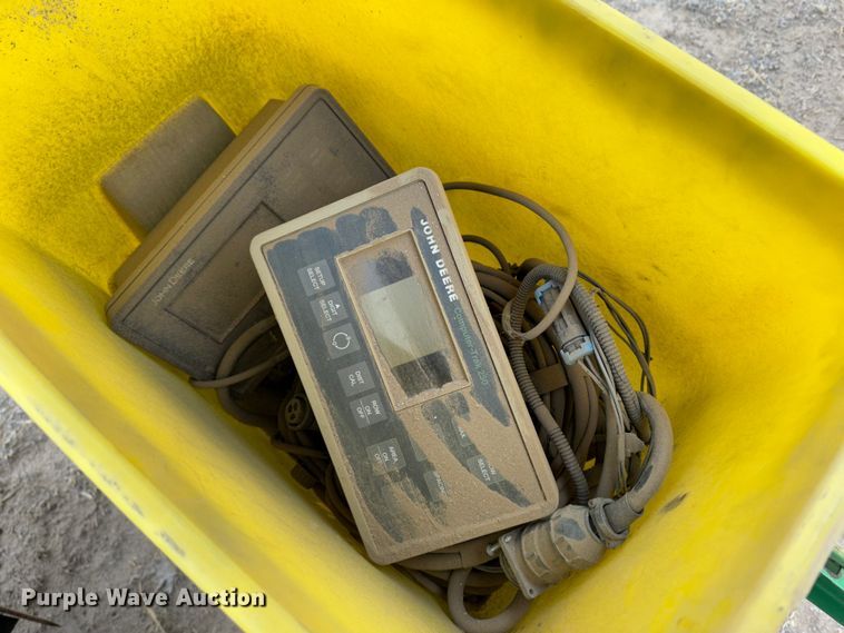 image for item MJ9254 John Deere 7300  planter