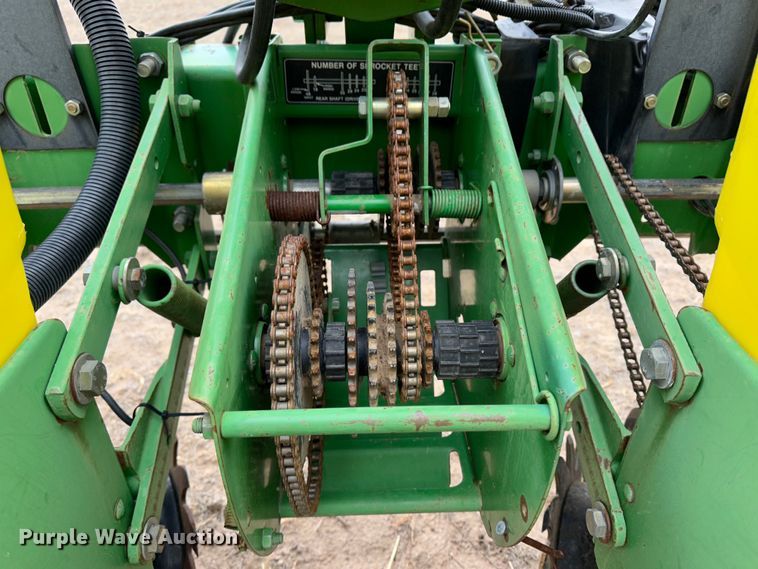 image for item MJ9254 John Deere 7300  planter