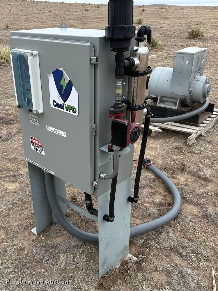 image for item MJ9258 VLT Aqua Drive VFD  pump controller