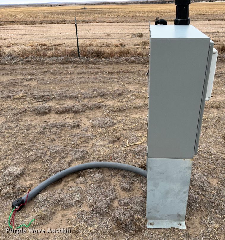 image for item MJ9258 VLT Aqua Drive VFD  pump controller