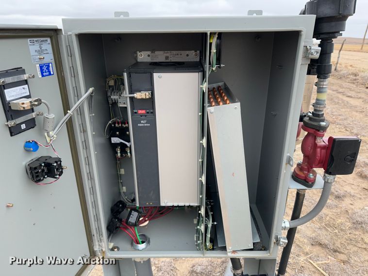 image for item MJ9258 VLT Aqua Drive VFD  pump controller