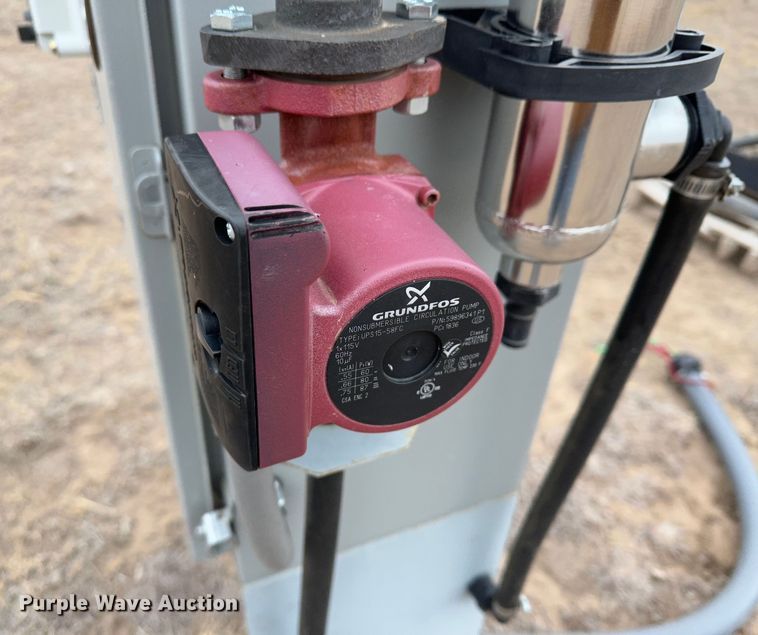 image for item MJ9258 VLT Aqua Drive VFD  pump controller