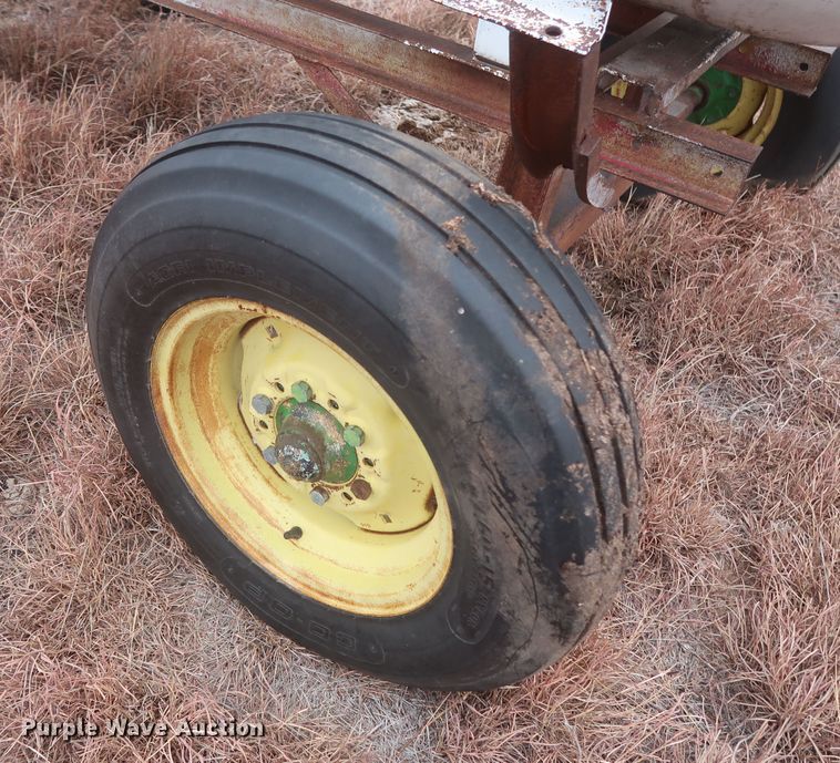 image for item MJ9259 1951 Eveready  propane/butane tank trailer