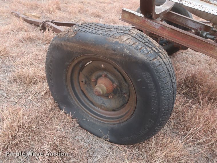 image for item MJ9259 1951 Eveready  propane/butane tank trailer