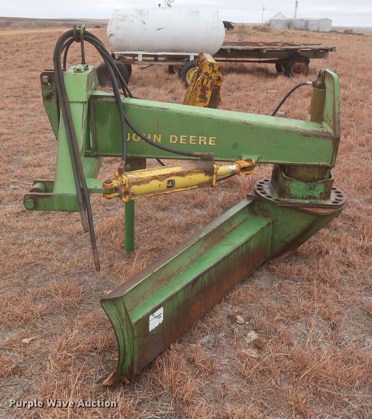 image for item MJ9261 John Deere 155  blade