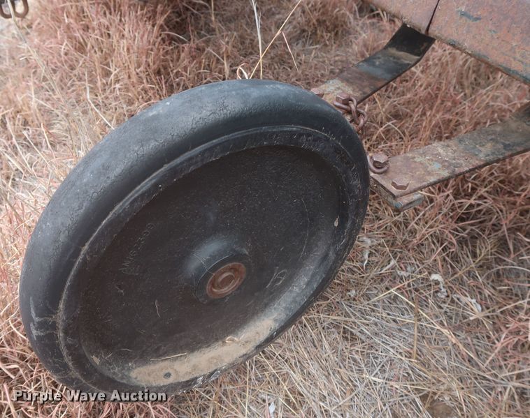 image for item MJ9265 John Deere 8300  grain drill