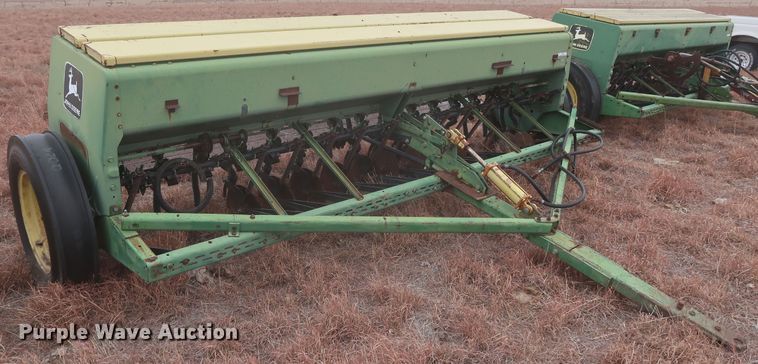 image for item MJ9266 John Deere 8300  grain drill