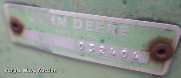 image for item MJ9266 John Deere 8300  grain drill