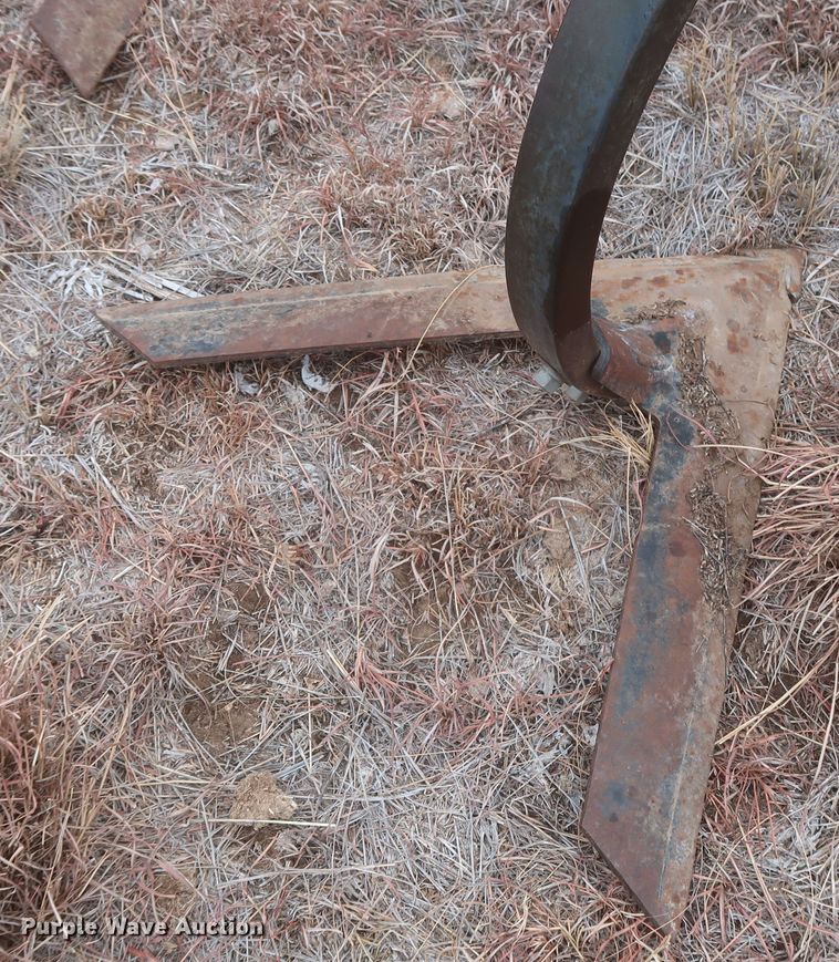 image for item MJ9269 John Deere 1600  field cultivator