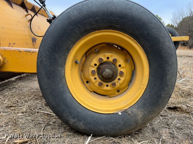 image for item MJ9274 Holcomb FL12  box blade