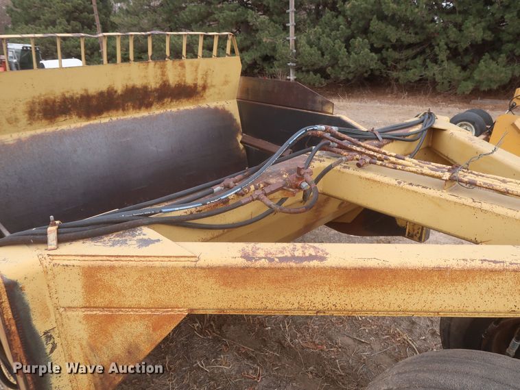 image for item MJ9275 Holcomb 1200  scraper