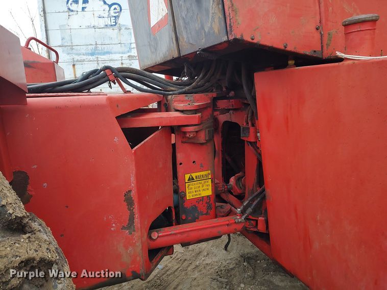 image for item MM9809 1983 Versatile 835  4WD tractor