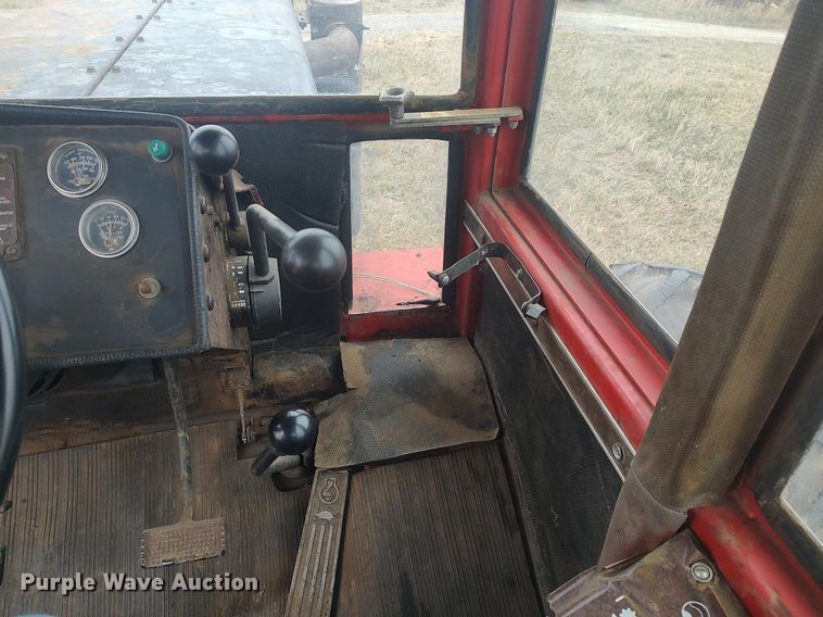 image for item MM9809 1983 Versatile 835  4WD tractor