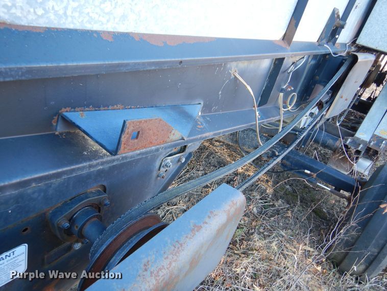 image for item MM9814 Gleaner M  combine