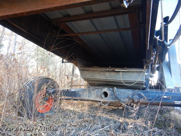 image for item MM9814 Gleaner M  combine