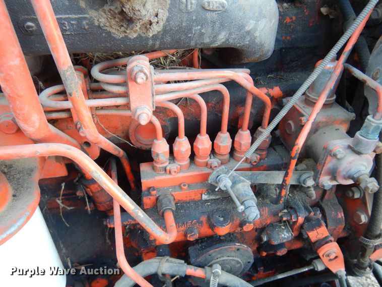 image for item MM9814 Gleaner M  combine