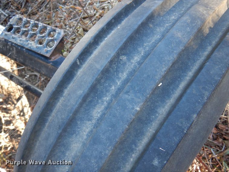 image for item MM9814 Gleaner M  combine