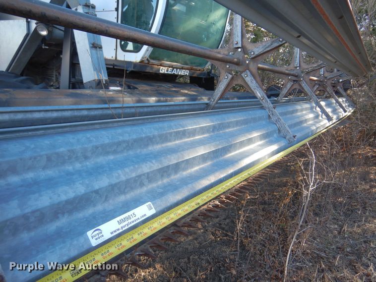 image for item MM9815 1980 Gleaner L2  combine