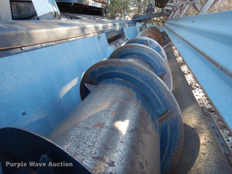 image for item MM9815 1980 Gleaner L2  combine