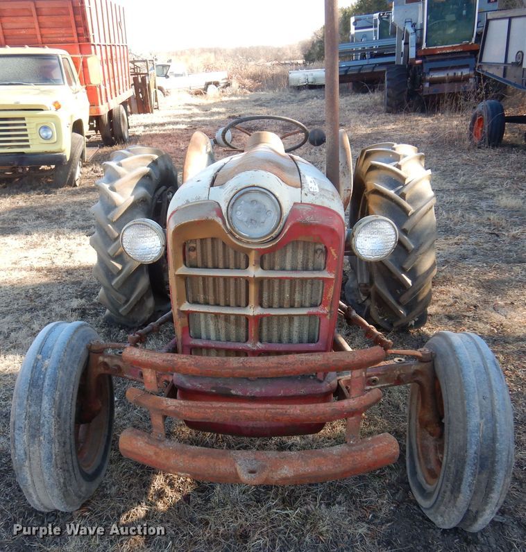 image for item MM9818 Ford Golden Jubilee 881  tractor