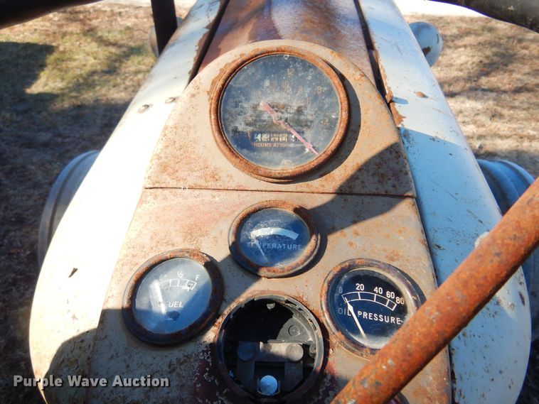 image for item MM9818 Ford Golden Jubilee 881  tractor