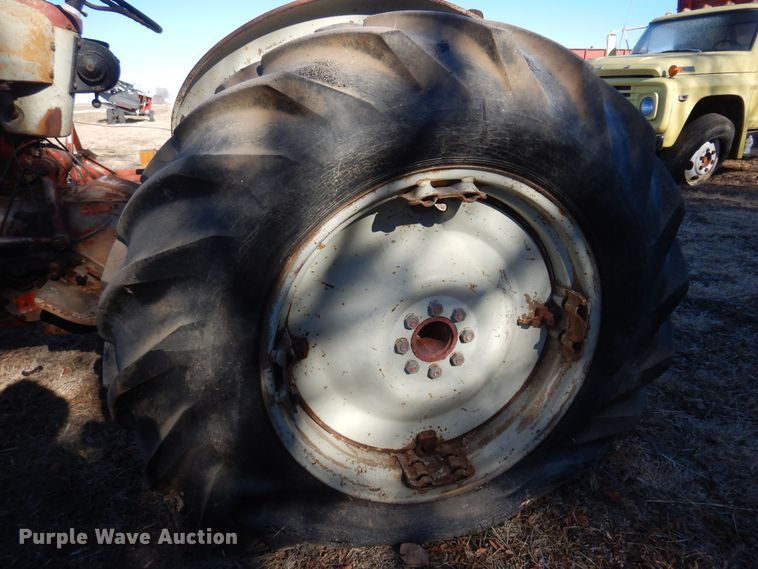 image for item MM9818 Ford Golden Jubilee 881  tractor