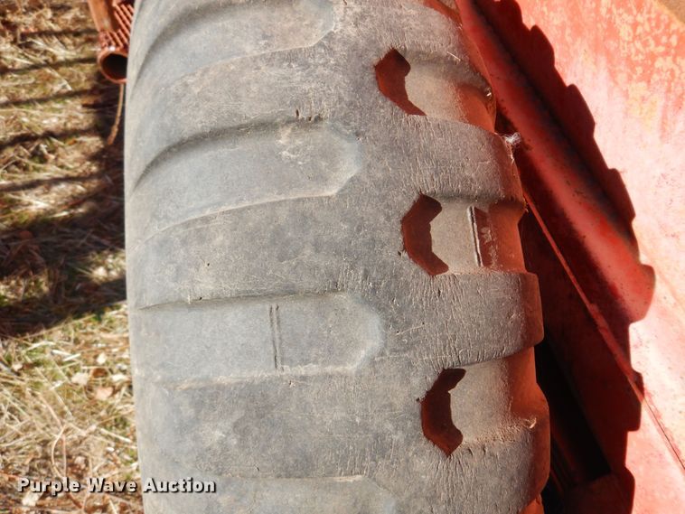 image for item MM9821 Kelly-Ryan  feed mixer