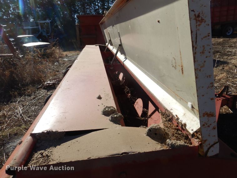 image for item MM9822 International 510  grain drill