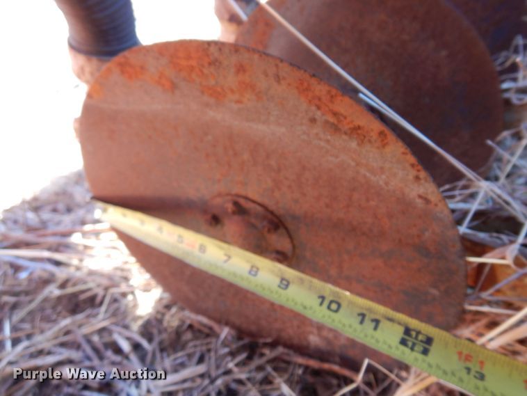 image for item MM9822 International 510  grain drill