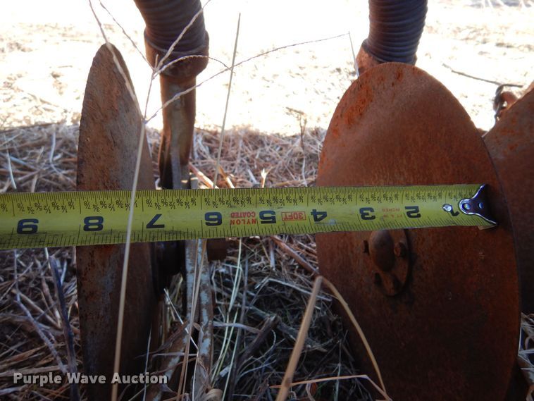 image for item MM9822 International 510  grain drill