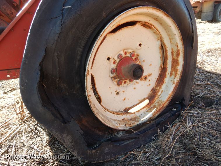 image for item MM9822 International 510  grain drill