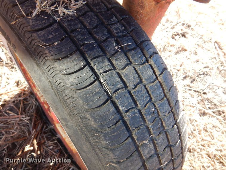 image for item MM9823 Farmall 460  tractor