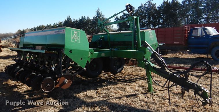 image for item MM9826 Great Plains Solid Stand 30  grain drill