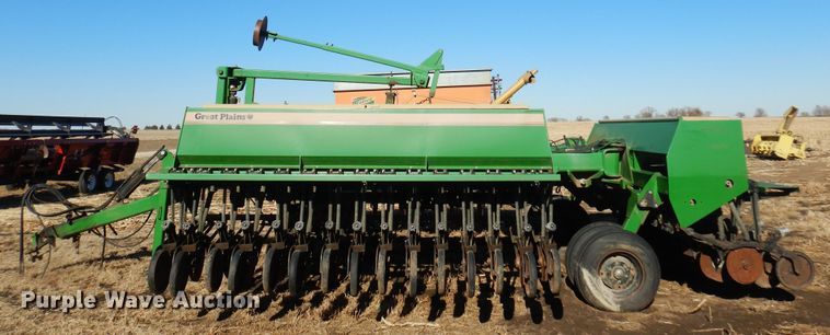 image for item MM9826 Great Plains Solid Stand 30  grain drill