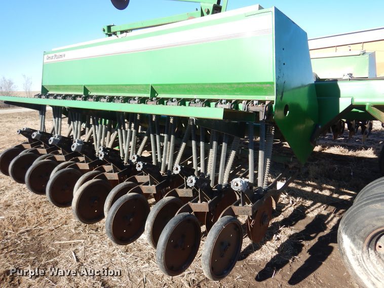 image for item MM9826 Great Plains Solid Stand 30  grain drill