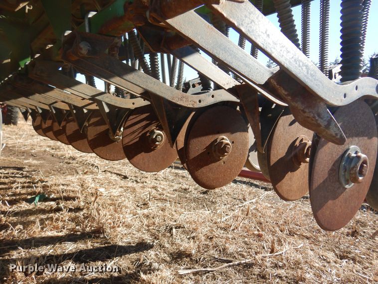 image for item MM9826 Great Plains Solid Stand 30  grain drill