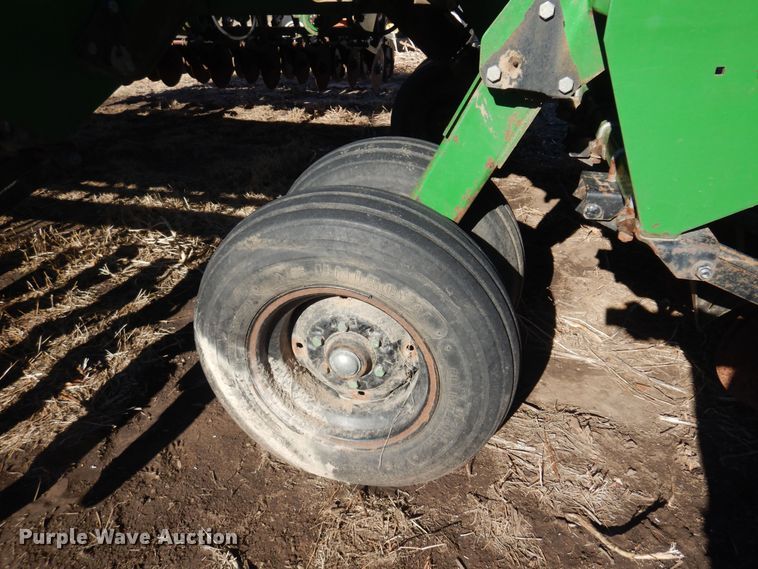 image for item MM9826 Great Plains Solid Stand 30  grain drill