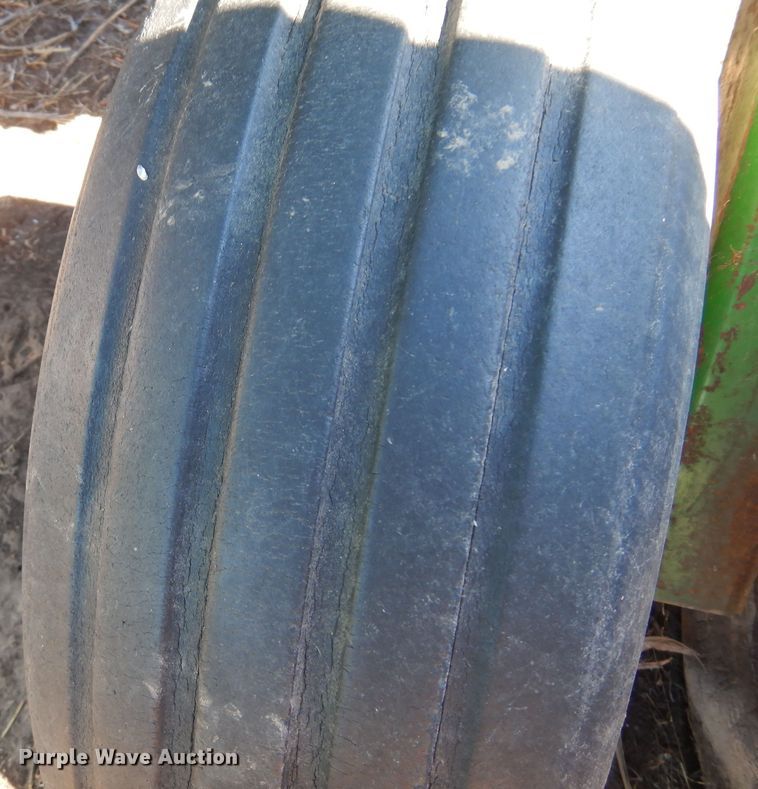 image for item MM9826 Great Plains Solid Stand 30  grain drill