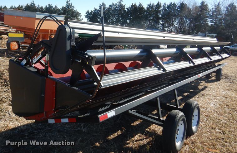 image for item MM9827 2009 Case IH 1010  rigid head