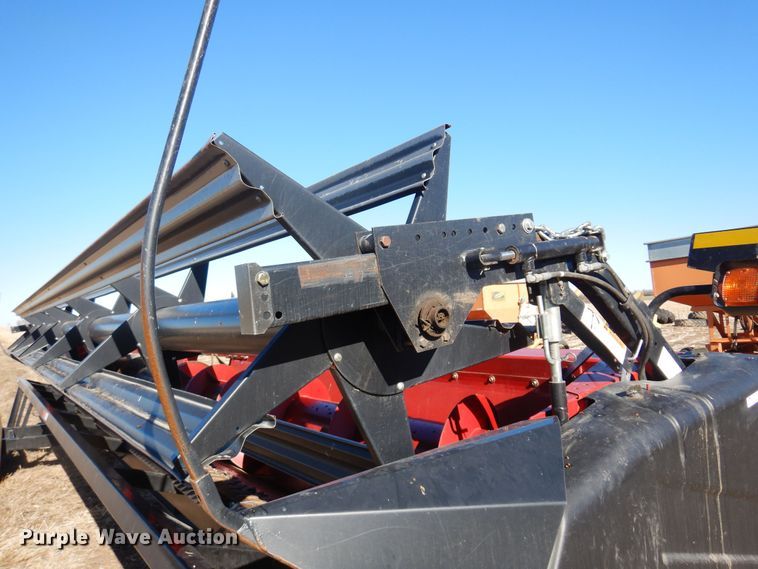 image for item MM9827 2009 Case IH 1010  rigid head