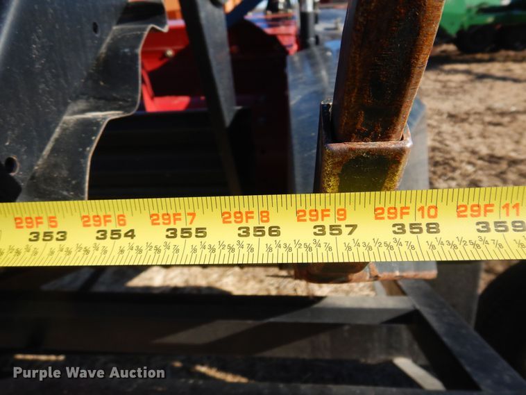 image for item MM9827 2009 Case IH 1010  rigid head