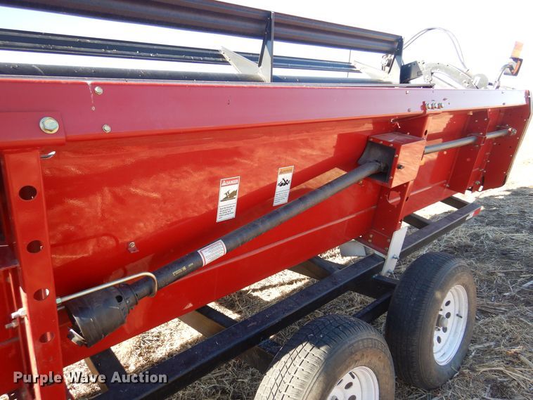 image for item MM9827 2009 Case IH 1010  rigid head