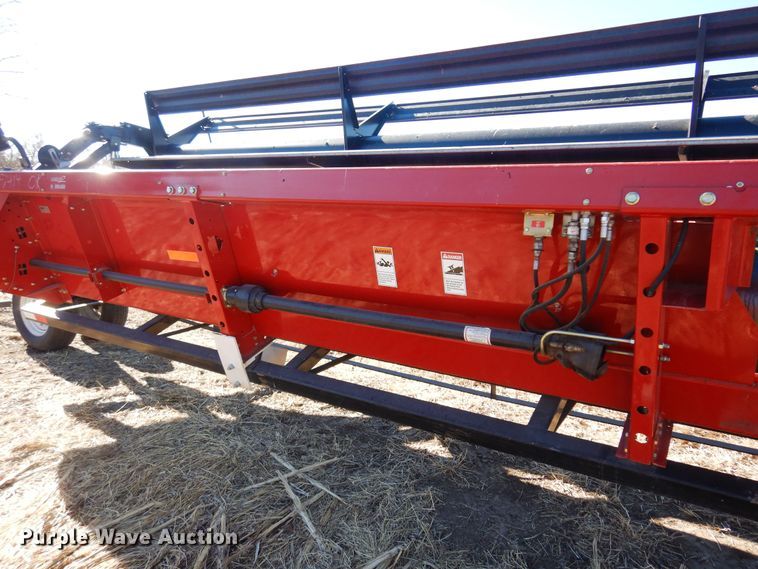 image for item MM9827 2009 Case IH 1010  rigid head