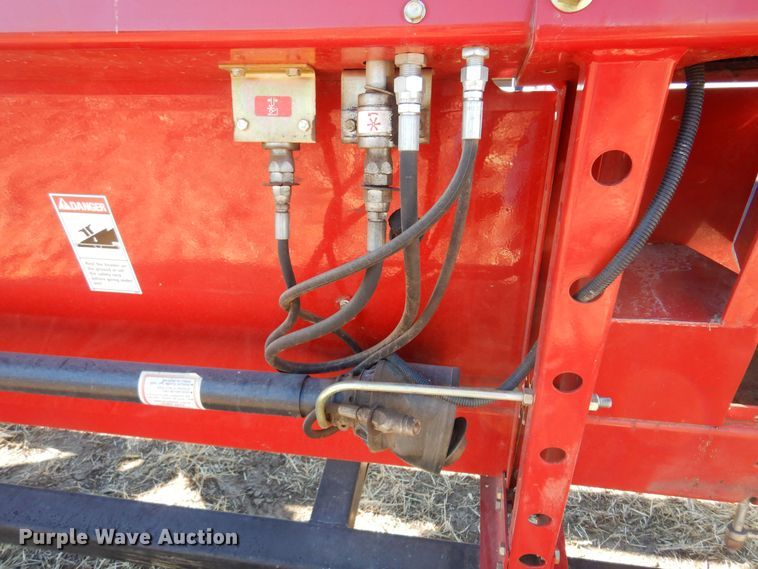 image for item MM9827 2009 Case IH 1010  rigid head