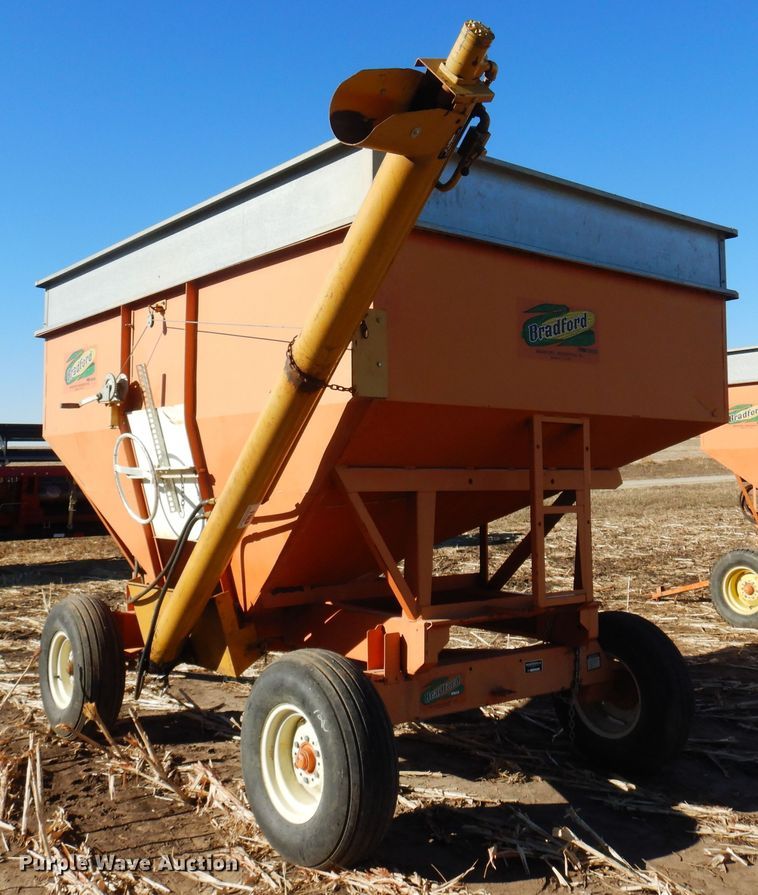 image for item MM9828 Bradford  gravity wagon