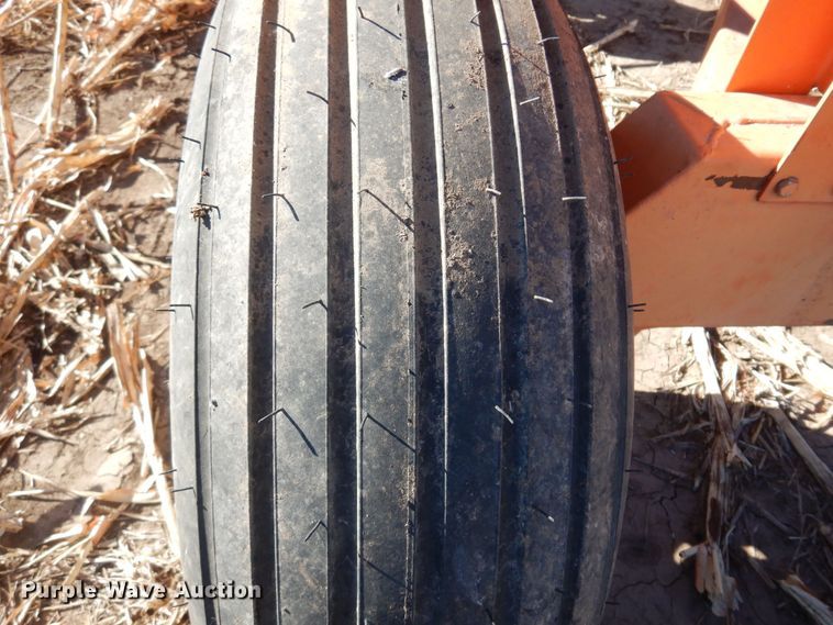 image for item MM9828 Bradford  gravity wagon