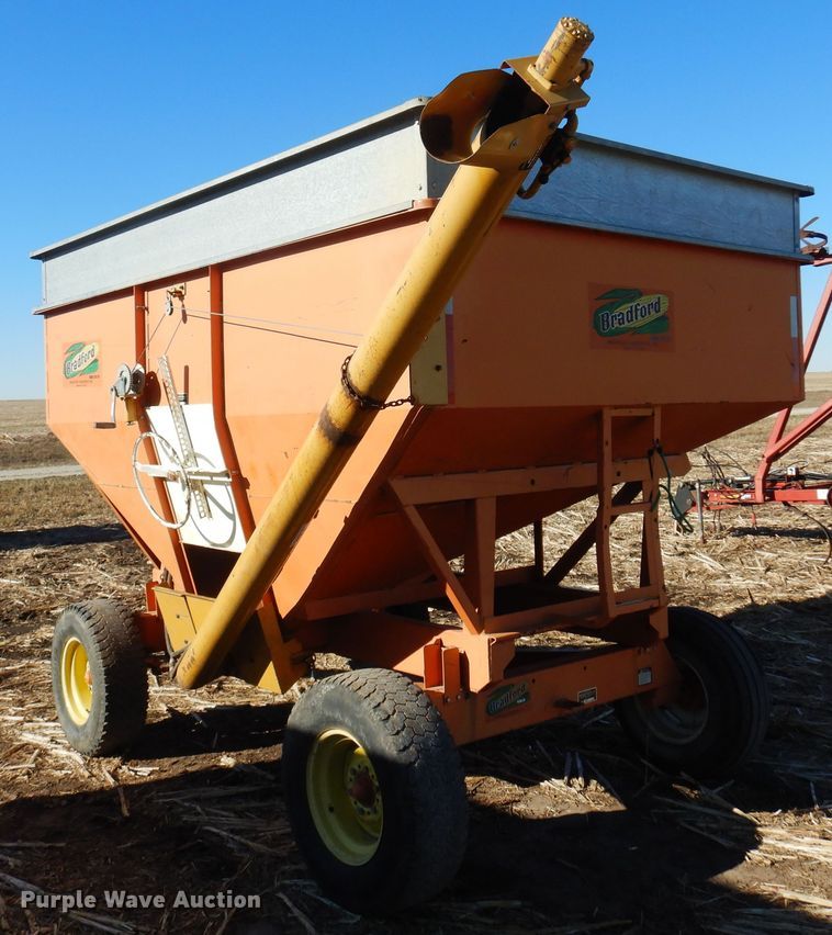 image for item MM9829 Bradford  gravity wagon