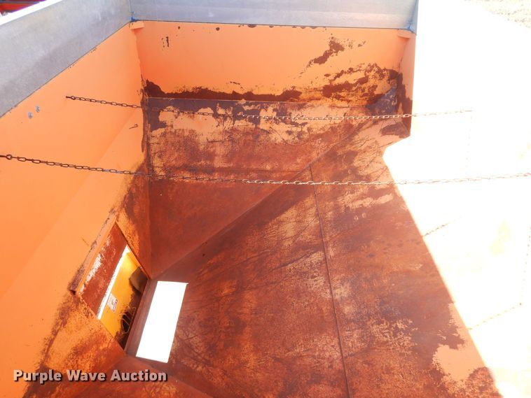 image for item MM9829 Bradford  gravity wagon