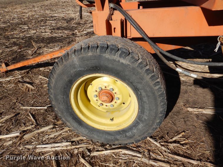 image for item MM9829 Bradford  gravity wagon